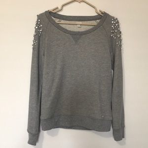 Guess sweater